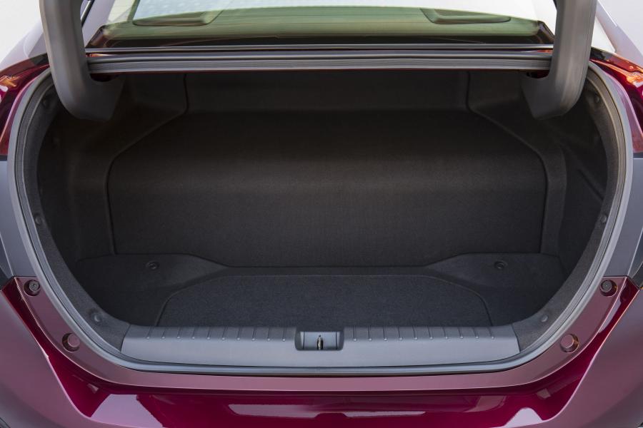 Багажник Honda Clarity Fuel Cell 2019 года  (NA) (фото 19 из 50)